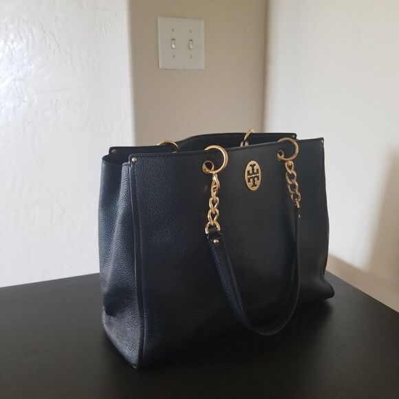 Tory Burch Carson Tote Bag - Picture 3 of 11